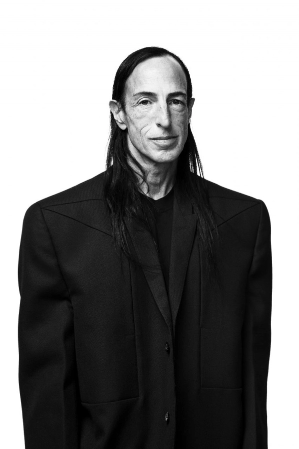 RICK OWENS В МИНСКЕ: "ТЕМНЫЙ ВЛАСТЕЛИН" И ЖИВАЯ ЛЕГЕНДА МОДЫ