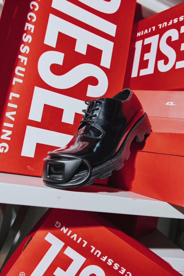 ЧТО ДАРИТЬ МУЖЧИНЕ? ГАЙД, ЧАСТЬ 3. DIESEL: ЭНЕРГИЯ БУНТА И НАТУРАЛЬНОЙ КОЖИ