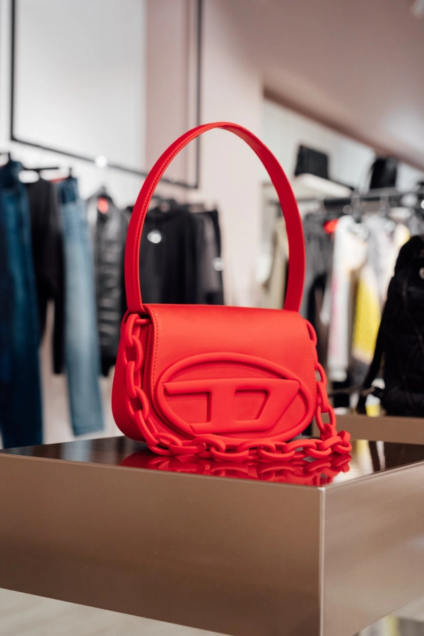 ГДЕ ПРИМЕРИТЬ ОРИГИНАЛЬНЫЙ DIESEL В МИНСКЕ?