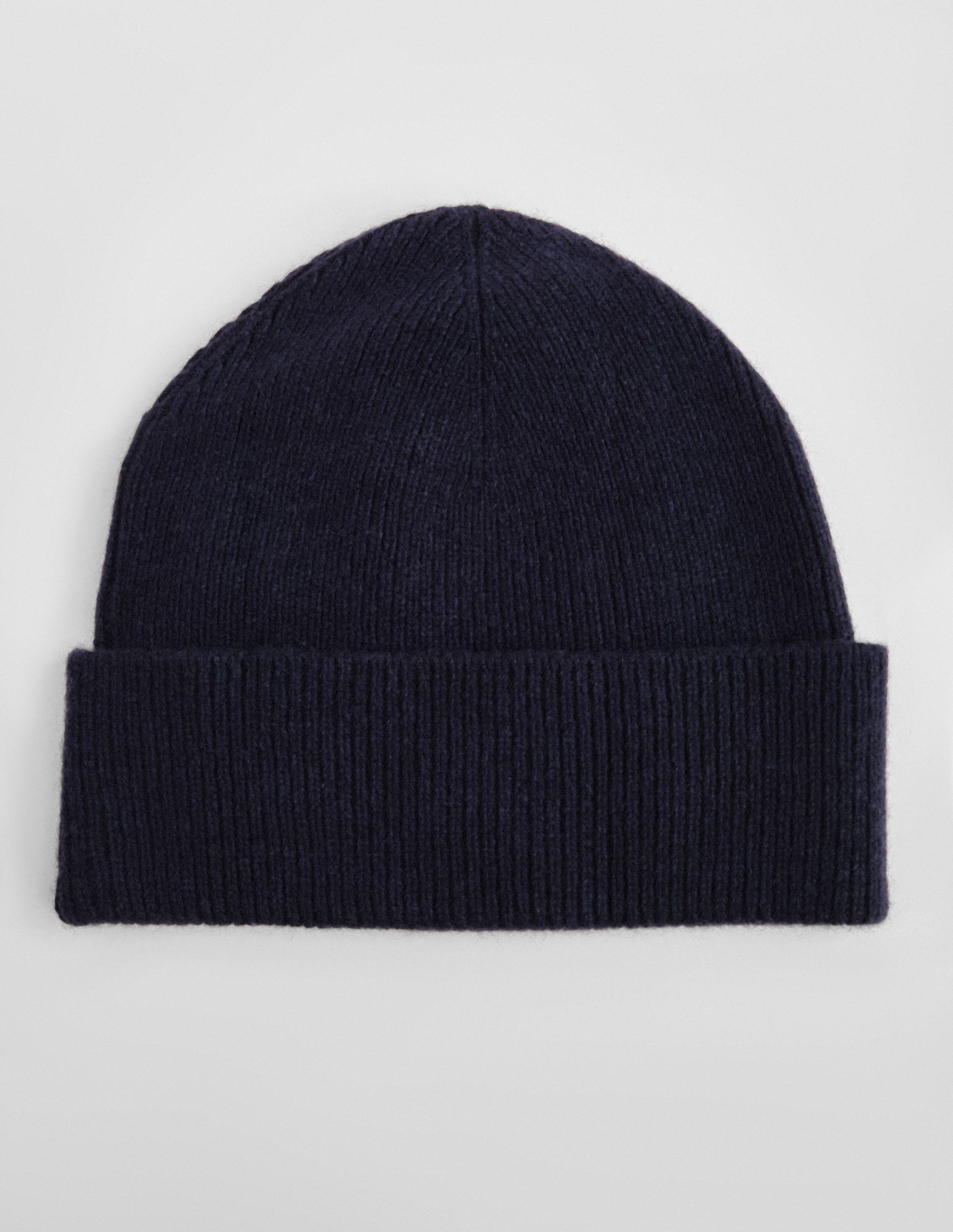 Темно-синяя шапка-бини из кашемира и шерсти
TONAL ADC BEANIE AMI | Фото 4