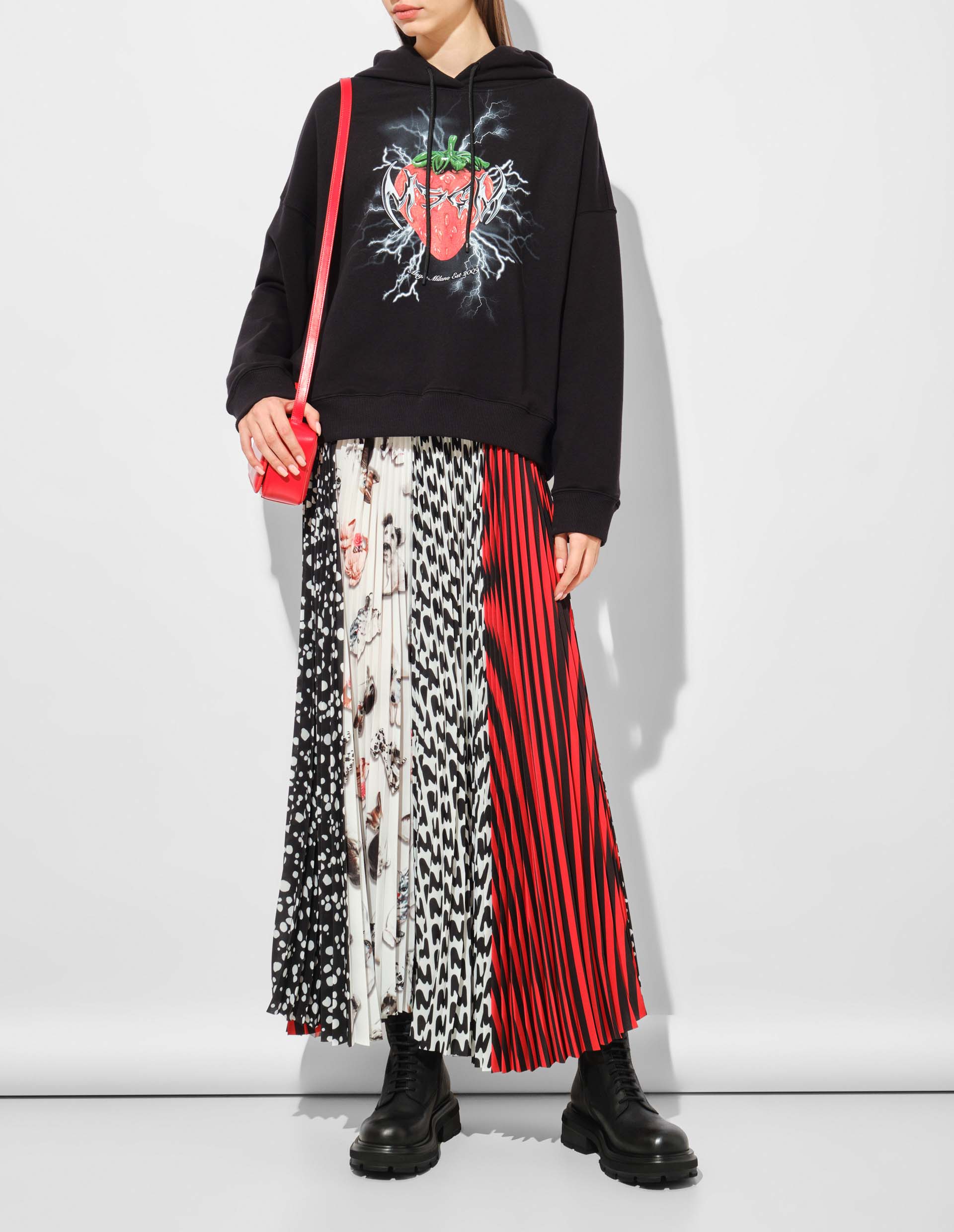 Черное худи с принтом Tough Strawberries MSGM | Фото 4