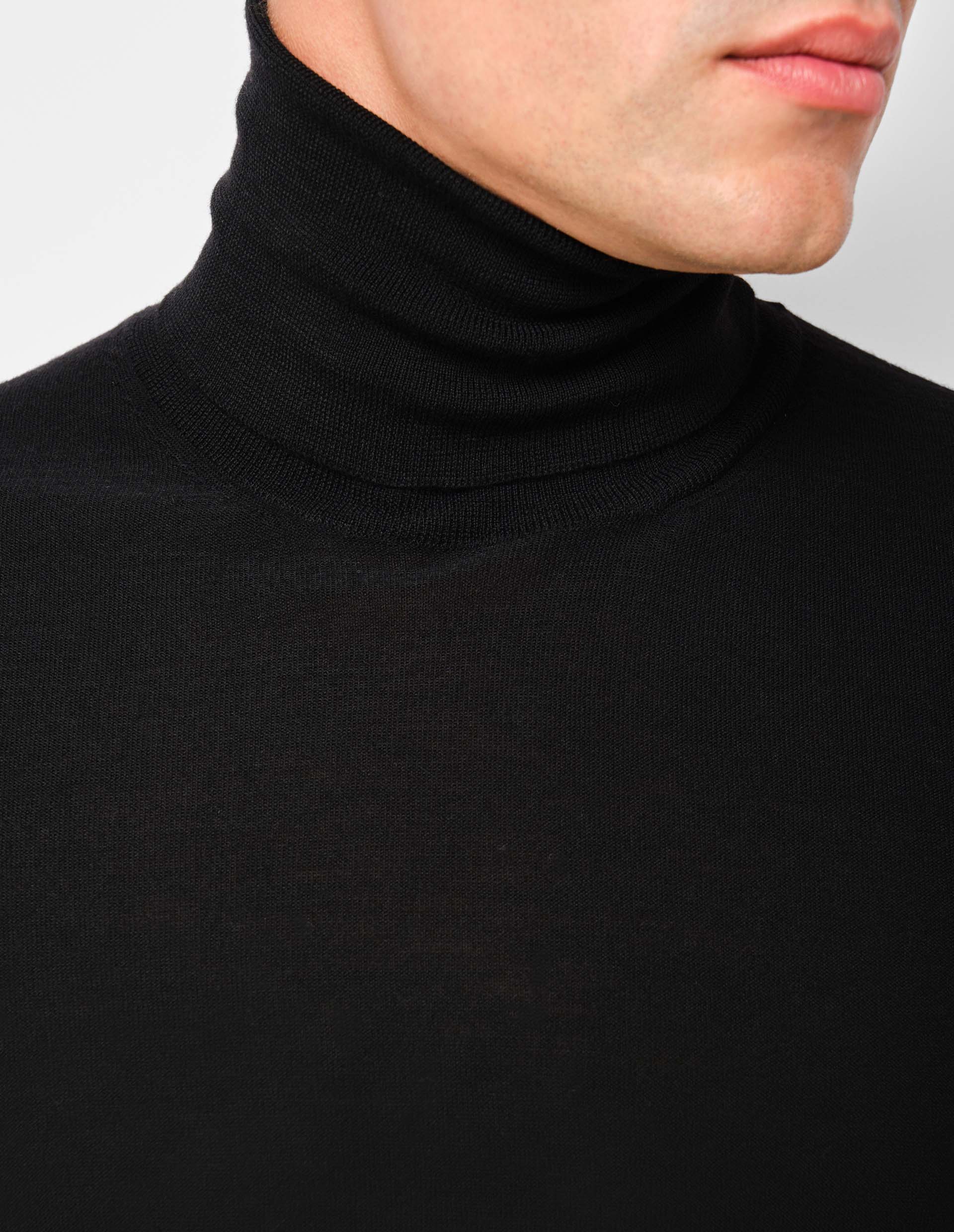 Черный гольф тонкой вязки с высоким воротником JIL SANDER | Фото 3